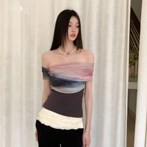 Artistic Gradient Mesh One-Shoulder Women's T-Shirt