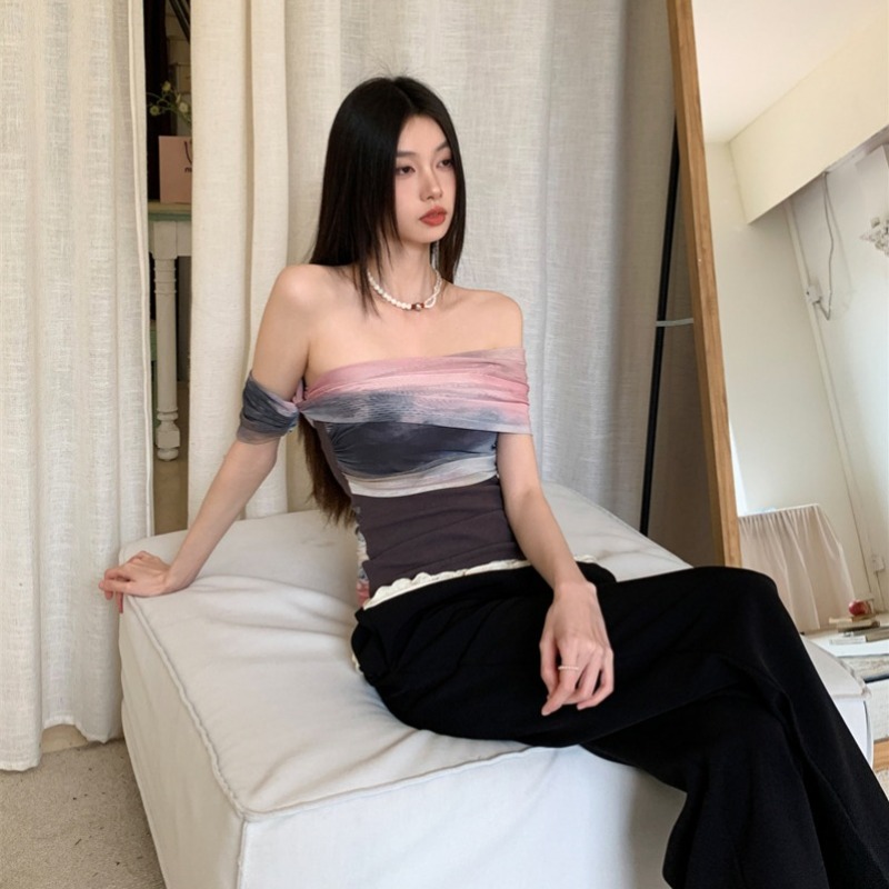 Artistic Gradient Mesh One-Shoulder Women's T-Shirt - Image 5