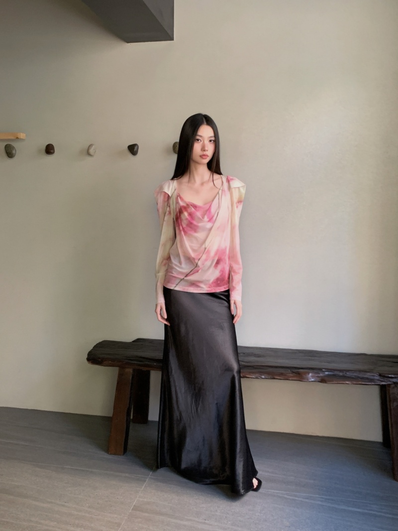 Women's Printed Mesh Top with Draped Neck and Puff Sleeves Spring Base Layer - Image 2