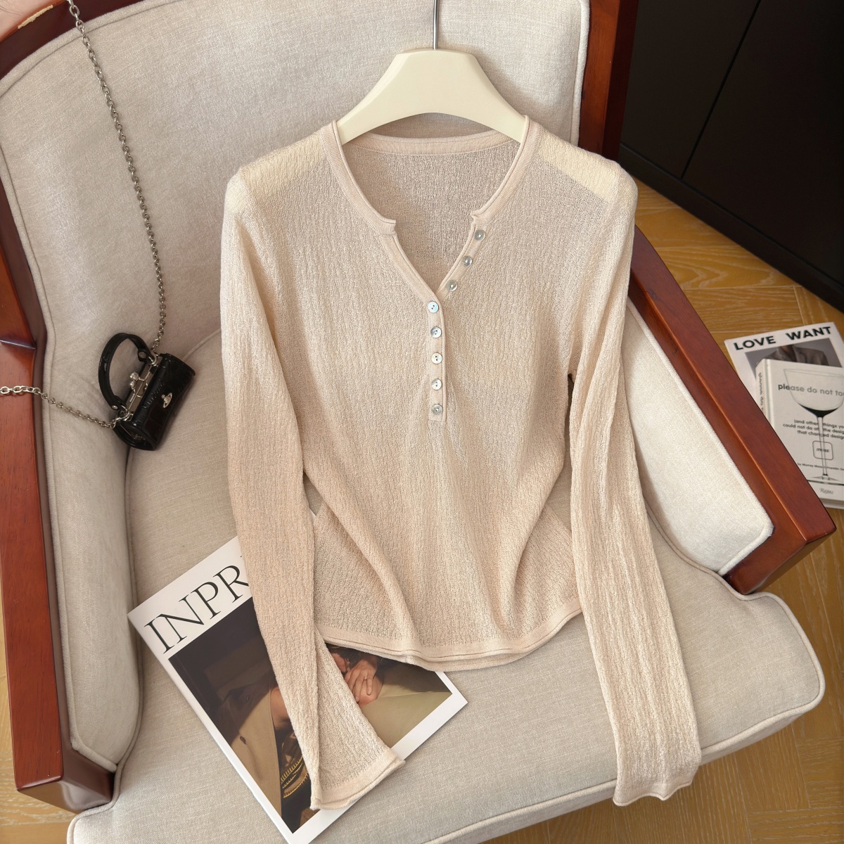 Women's V-Neck Knit Top Long Sleeve Slimming Pullover Retro Style - Image 4